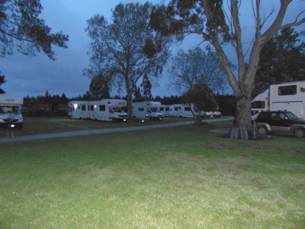 Glenavys Waitaki River Motor Camp Ngoại thất bức ảnh