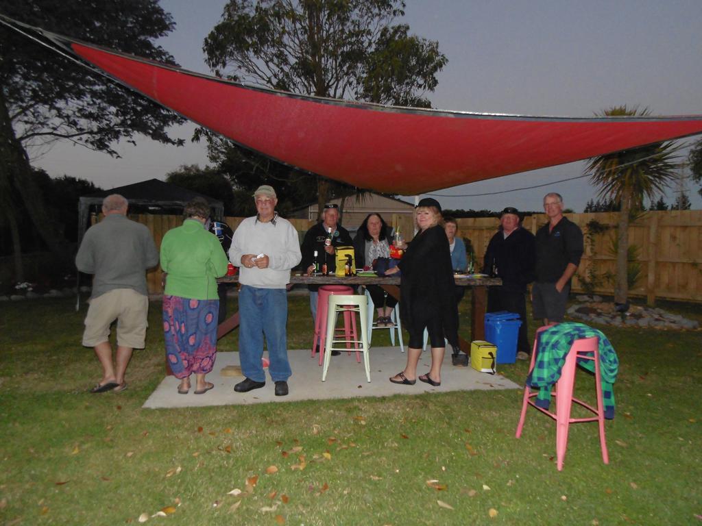 Glenavys Waitaki River Motor Camp Ngoại thất bức ảnh